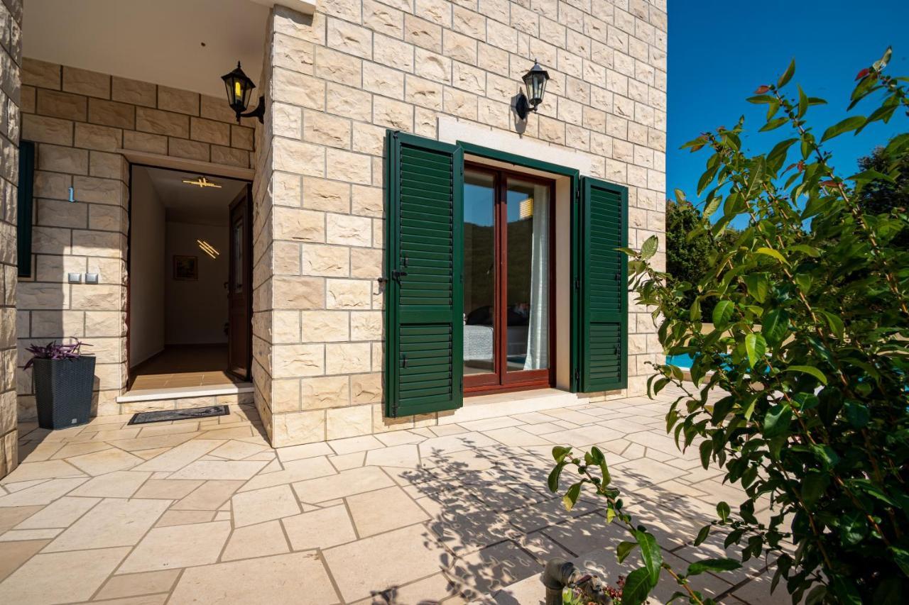 Villa Ana Zrnovo Esterno foto