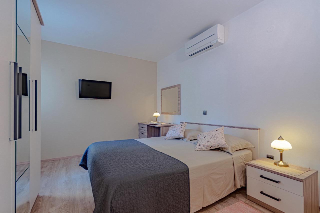 Villa Ana Zrnovo Esterno foto